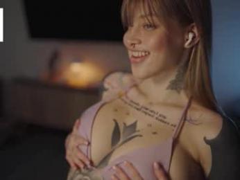 mileeena webcam model stream image