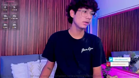 Oliver20__ webcam model stream image