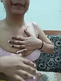 Yourss_TransGirll webcam stripchat model stream image