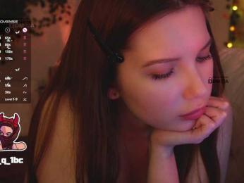 _Q_ webcam model stream image