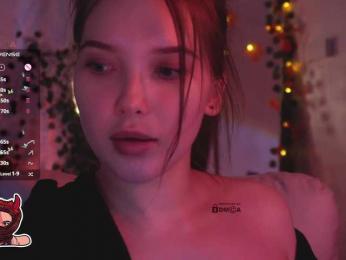 _Q_ webcam model stream image