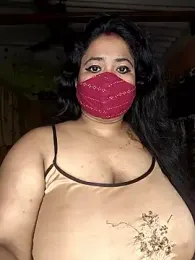 Smile-quien webcam model stream image