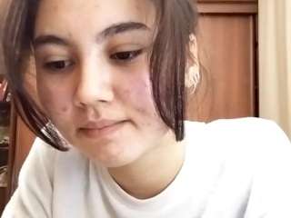 oksanaberg webcam camsoda model stream image