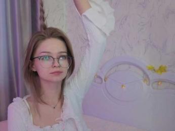 vialeta-baby webcam model stream image