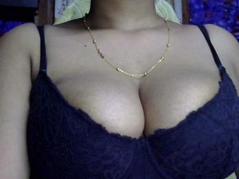 Nusrat-Mimi webcam model stream image