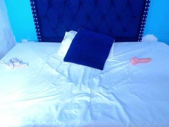 kinky-redhead18 webcam model stream image