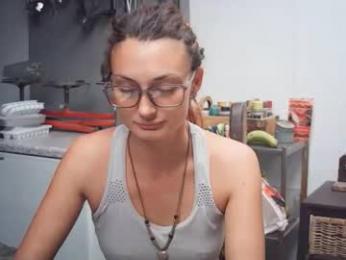 hornyhippies0080 webcam model stream image