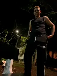 Dylams_maja webcam model stream image