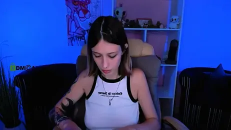 isa_luxury webcam model stream image