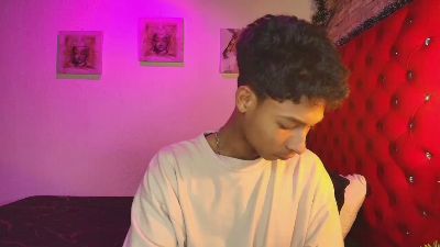 CoffeNite_nom webcam model stream image