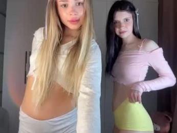 teasekiss webcam model stream image