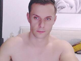 Andrrew Great webcam model stream image