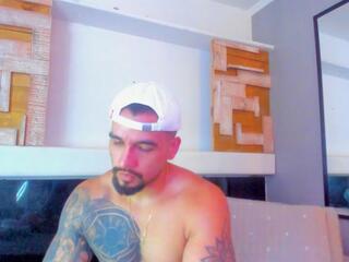 Eddie Ryan webcam model stream image