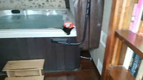 BBWorking webcam model stream image