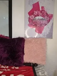 hanaa_18 webcam stripchat model stream image