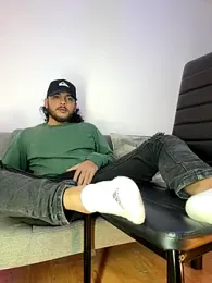 tuyo1995 webcam stripchat model stream image