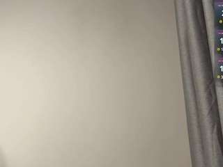 lylavizard webcam model stream image