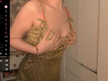 hiaru_cutie webcam model stream image