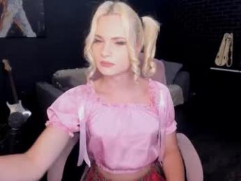 milena_marshmallows webcam model stream image