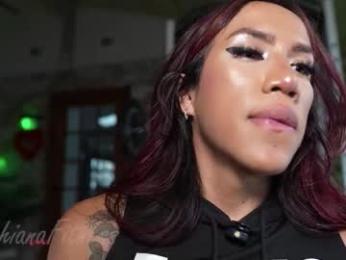 lushianafitness webcam model stream image