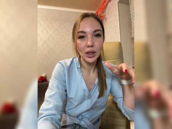 KitFox webcam bongacams model stream image