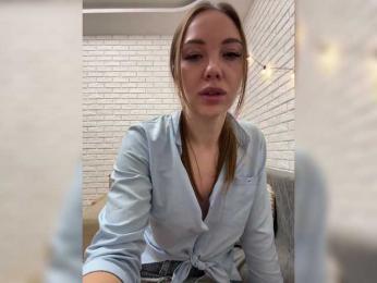 KitFox webcam model stream image