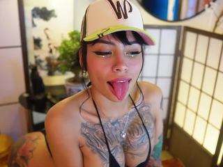 scarlett-collins webcam model stream image