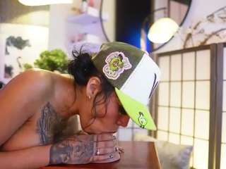 scarlett-collins webcam model stream image