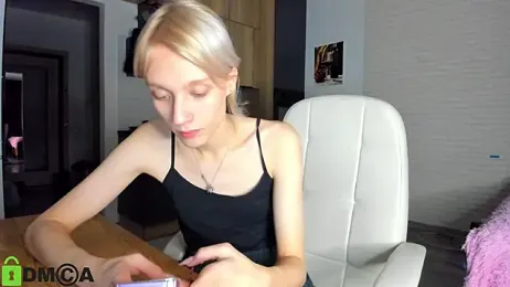 _Alice_Kitty webcam model stream image