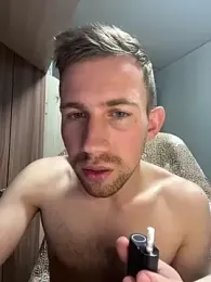 ---Dark--- webcam stripchat model stream image