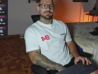 kite__ webcam model stream image