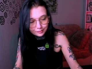 laratiz webcam model stream image