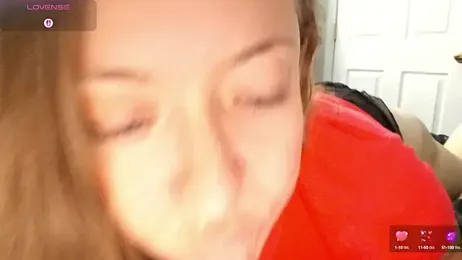 julimonroe webcam model stream image