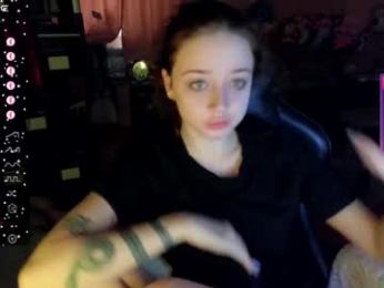 queen_kitty1818 webcam model stream image