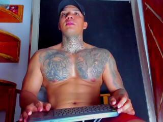 Matius Coslink webcam flirt4free model stream image