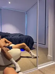 TheDomTop webcam model stream image