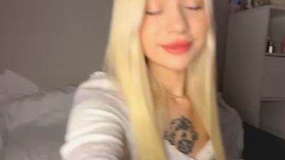 SilviaGell webcam model stream image