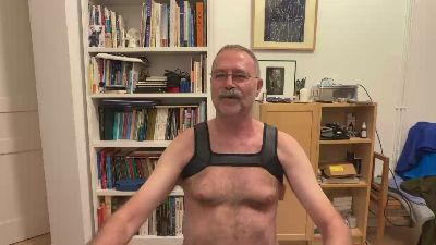 hairystd webcam model stream image