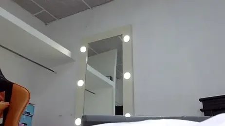 EvaTiffany webcam model stream image