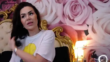 HessaHessy webcam model stream image