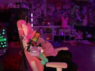 lovenzia webcam model stream image