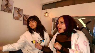 Lily_Foxxy webcam model stream image