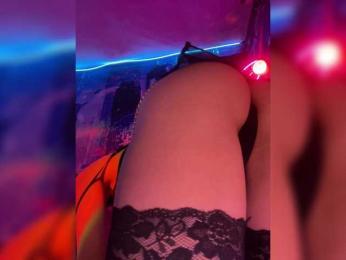 -Summer- bongacams stream image