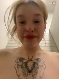 Honey___Hot stripchat stream image