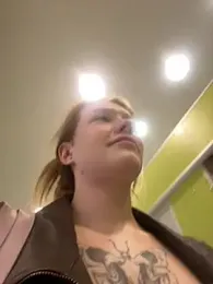 Honey___Hot stripchat stream image