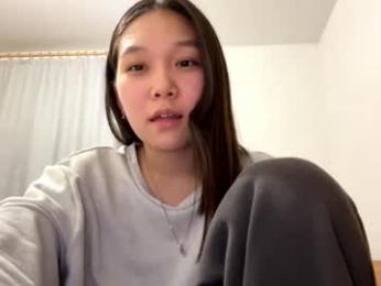 oracowee chaturbate stream image