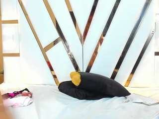 zafirahot camsoda stream image