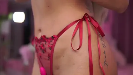 AshleySinn stripchat stream image