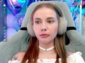 VikkiExtraCheese bongacams stream image