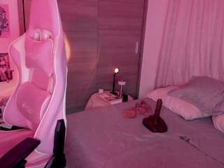 emilyhick camsoda stream image